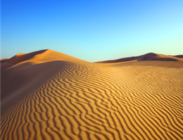 Il deserto intorno a sé.
