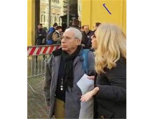 Gaetano Mauro in Piazza insieme agli Idonei della P.A., durante la manifestazione del 11/02/2020.