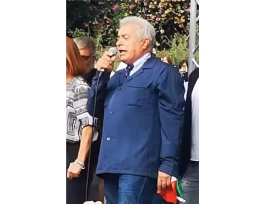 Il Giudice Giorgianni arringa la folla il 9 ottobre 2021